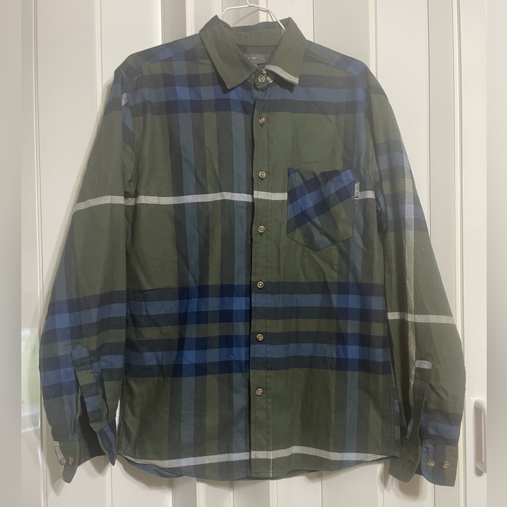 Plaid Button-Up Shirt in Green and Blue